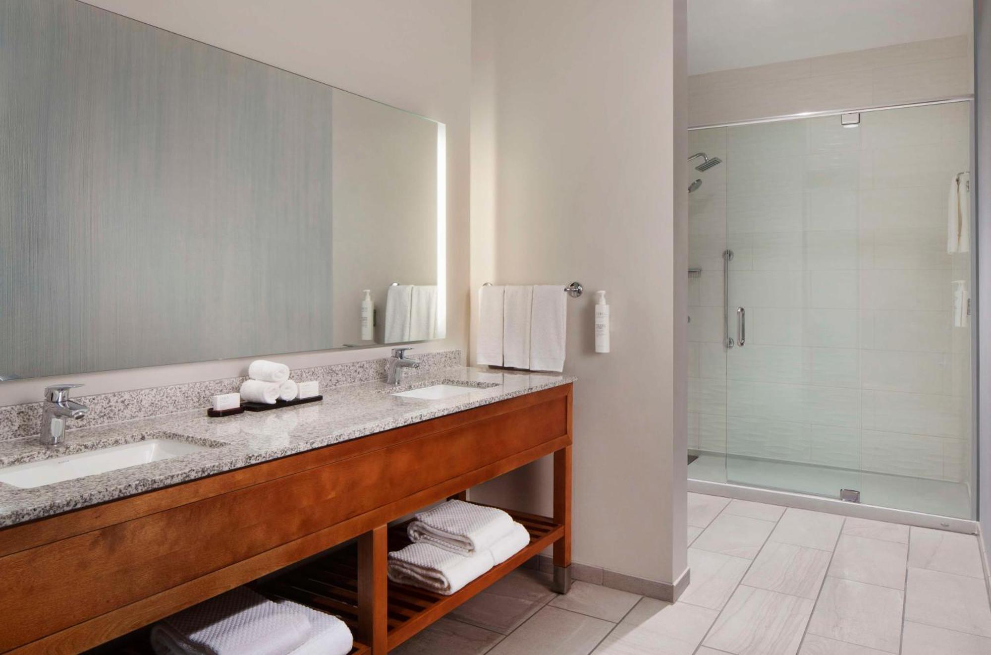 Embassy Suites By Hilton Sarasota Zewnętrze zdjęcie